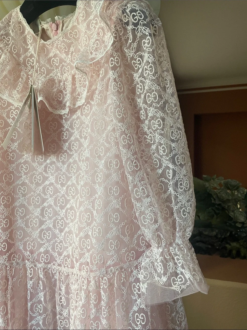 Brand new Gucci Girls' Pink Lace Tiered Dress with Ruffled Collar
